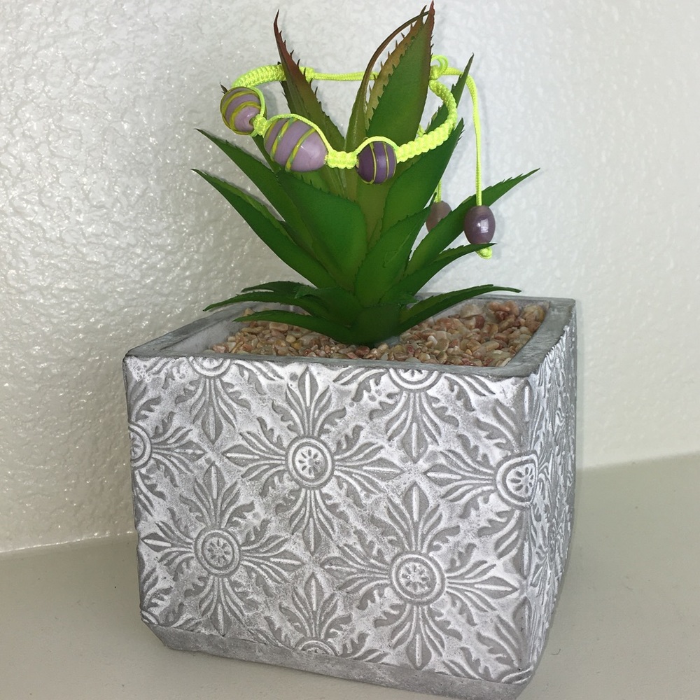 Handmade Chinese Knotting Bracelet W/ Glass Beads